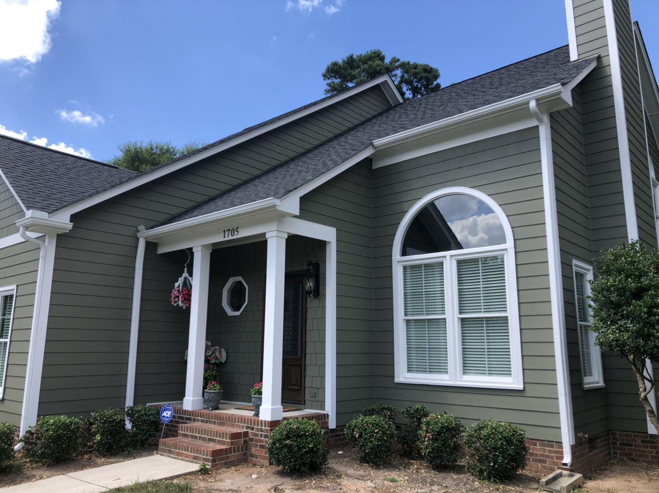Rebecca R. – Raleigh James Hardie Siding Replacement