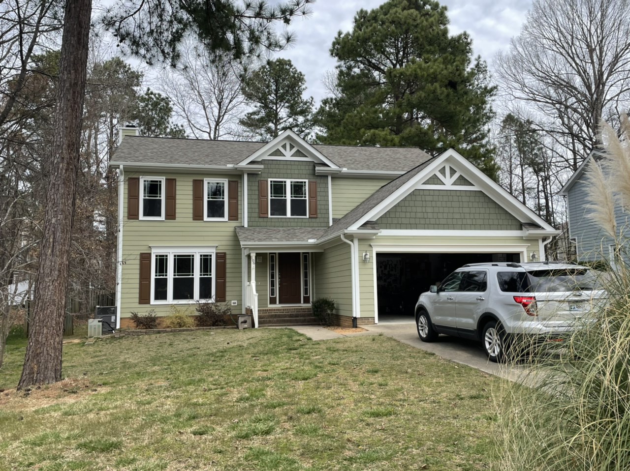 Durham, NC – James Hardie Siding, Pella Window, Roof & Gutter Replacement