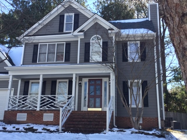 Tobi W. – Apex, NC Siding, Roof & Gutter Replacement